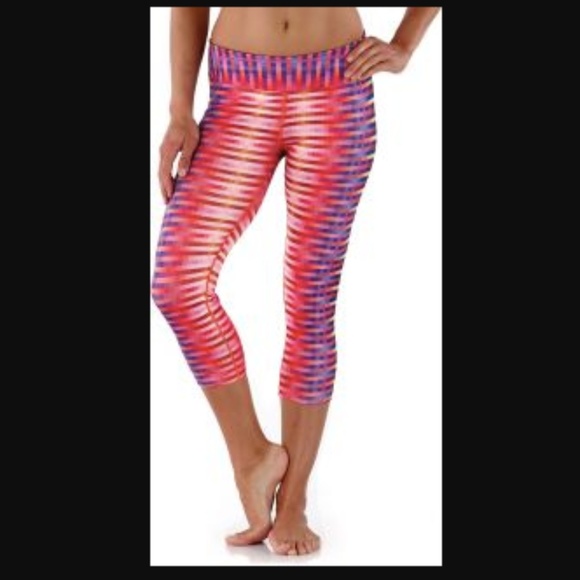 PrAna Roxanne Stripe Tile Print Capri Crop Legging - Picture 2 of 5